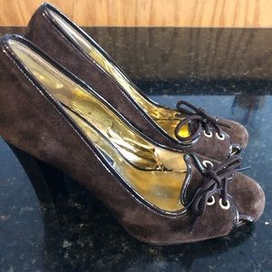 Steve Madden heals size 7.5